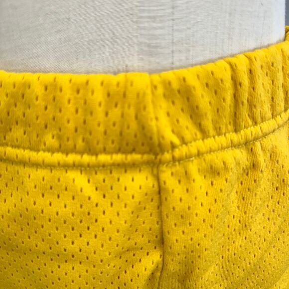 Vintage 70s varsity style mesh basketball gym shorts yellow nylon Size Medium - Picture 16 of 16
